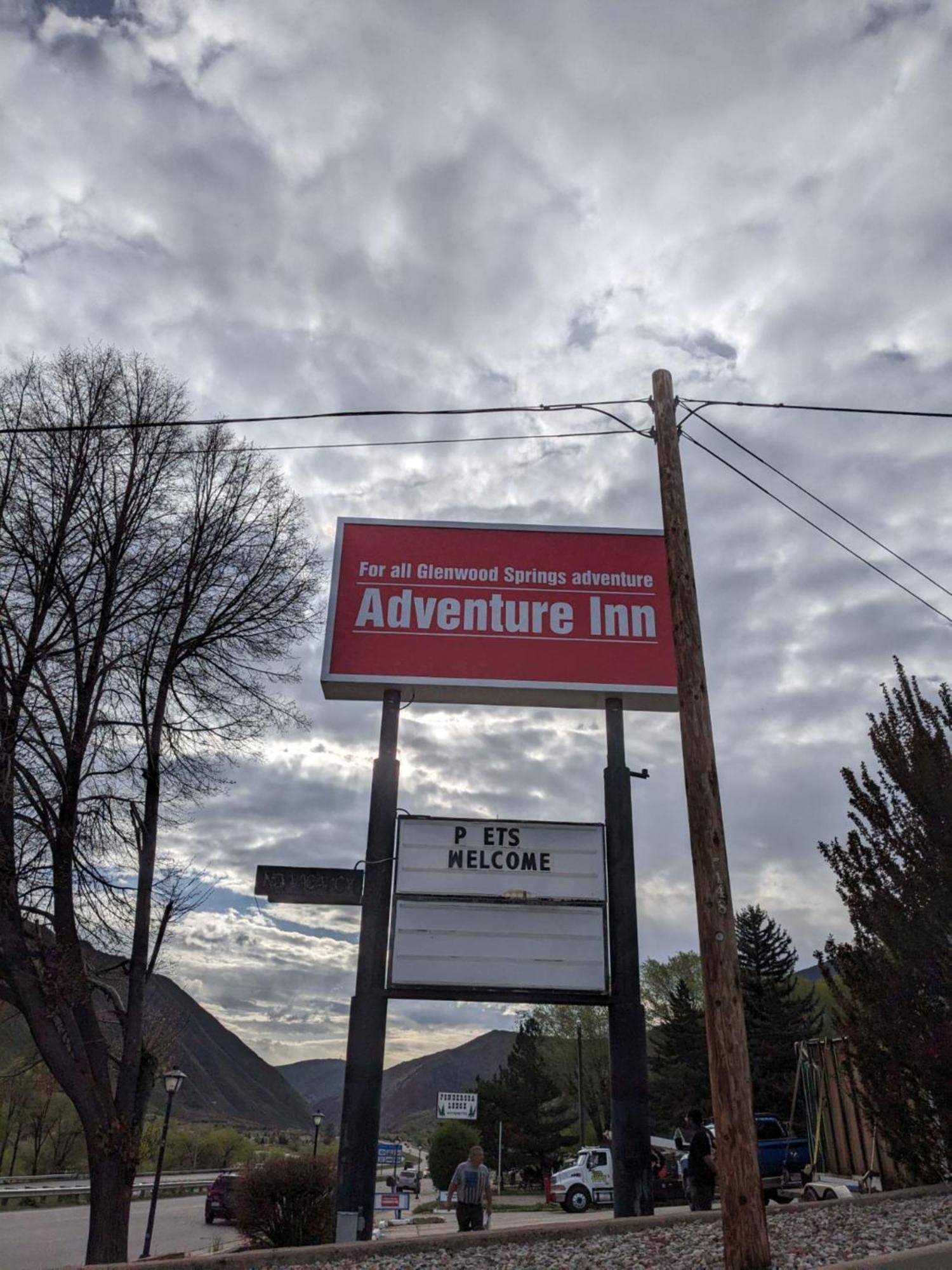 Adventure Inn - Glenwood Springs Exterior photo
